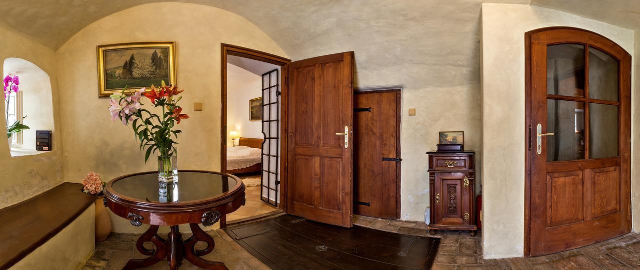 Pension Cortes Cesky Krumlov Bagian luar foto